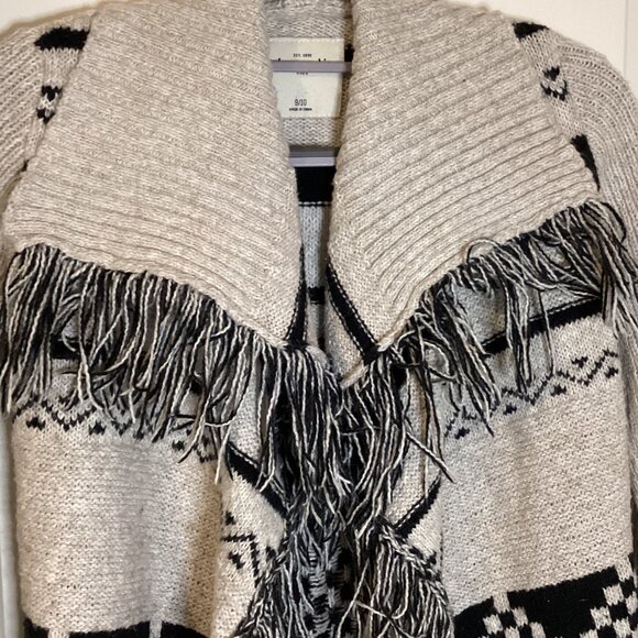 Abercrombie Kids Girls Open Cardigan Ribbed Sweater Fringe Warm Age 9-10 - Picture 3 of 7